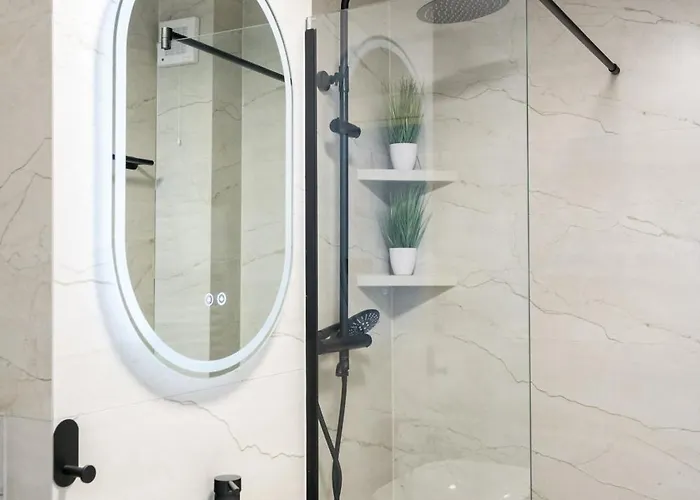 Obsidian Luxury 3 Bedroom *