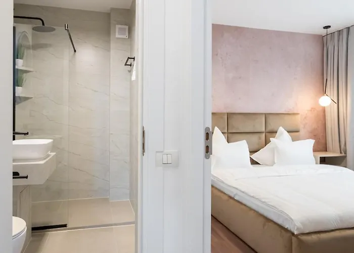 Obsidian Luxury 3 Bedroom Apartman Bukarest