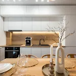 Obsidian Luxury 3 Bedroom Apartament Bucureşti