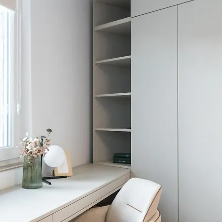 Obsidian Luxury 3 Bedroom Bukarest