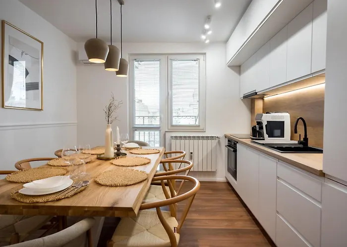 Obsidian Luxury 3 Bedroom