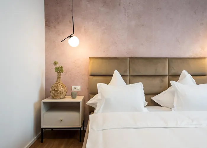 Obsidian Luxury 3 Bedroom Apartament *